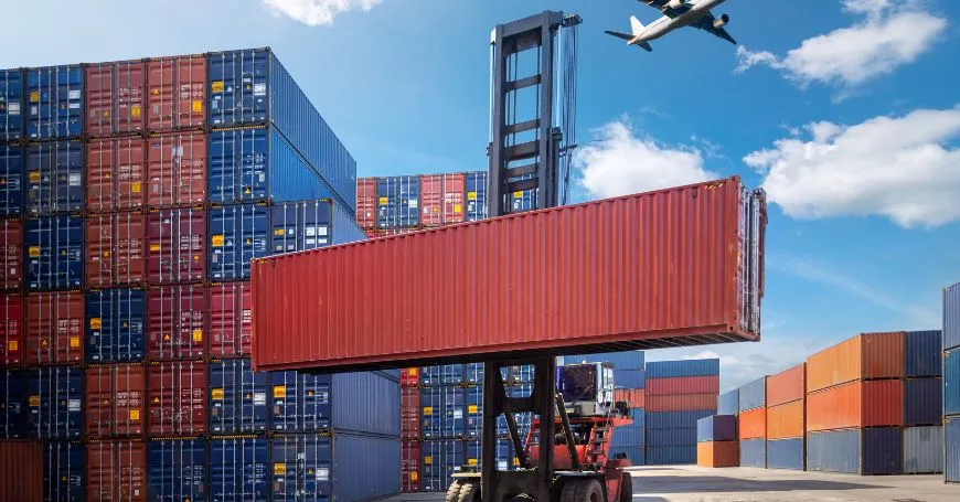 Importing into Spain – cargo container lifted at logistics hub | X.H Marketplace